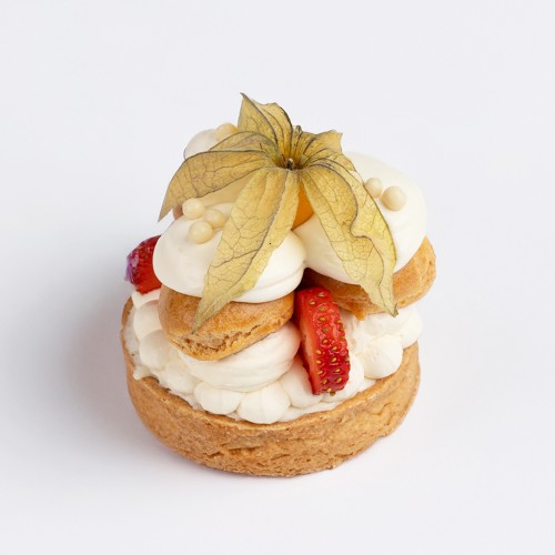 MUZLU PROFİTEROLLÜ TART PASTA
